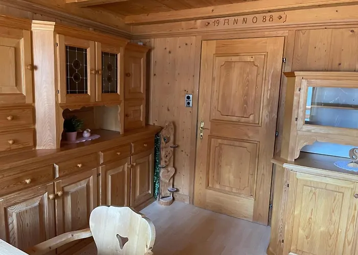 Birkheim 招待所 4*